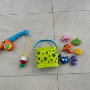 Interactive Fishing Game Set with Green Bucket VTech